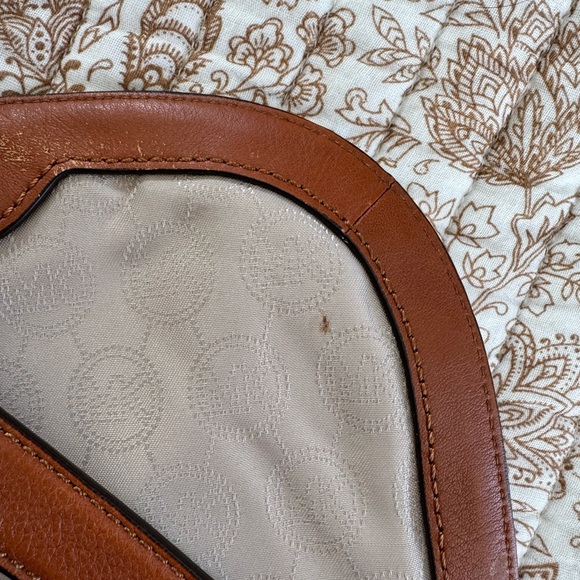 Michael Kors Crossbody Bag - Picture 6 of 8